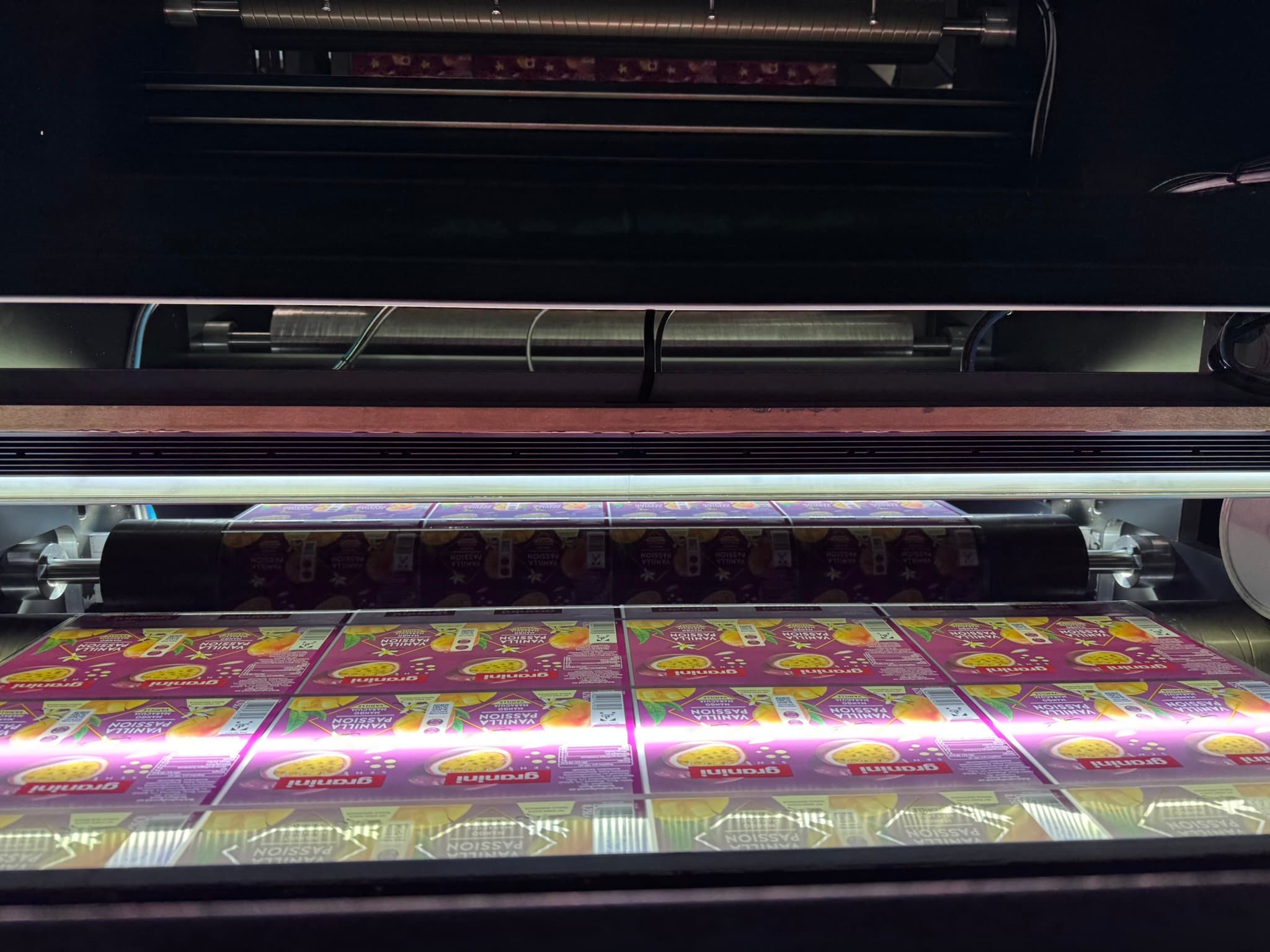 Label web running through the vInspect inspection bridge